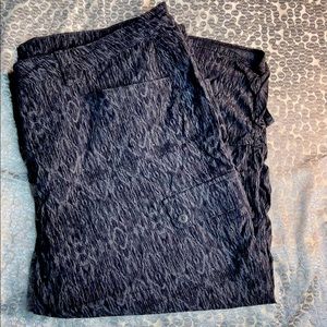 Eddie Bauer Horizon patterned capri